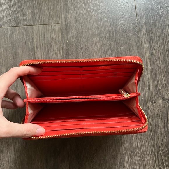 Danier Red Leather Wallet - Picture 5 of 8